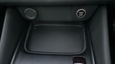 Nissan Qashqai 1.3 DiG-T MH 158 N-Connecta 5dr Xtronic Petrol Hatchback